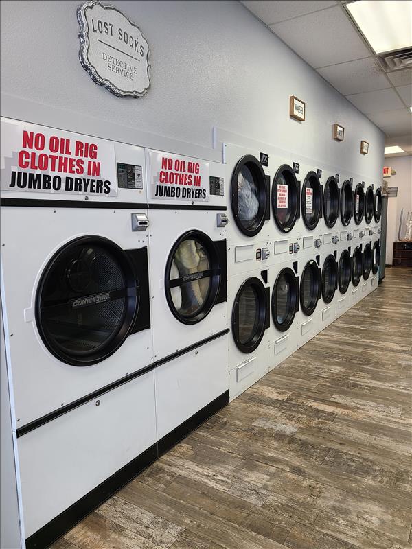 Uptown Laundry Service Windsor, CO